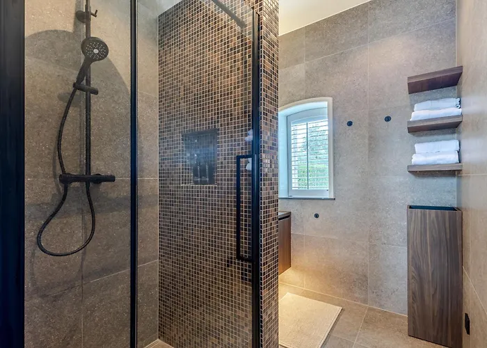 Exclusieve Luxe Het Renteniershuis לינה וארוחת בוקר